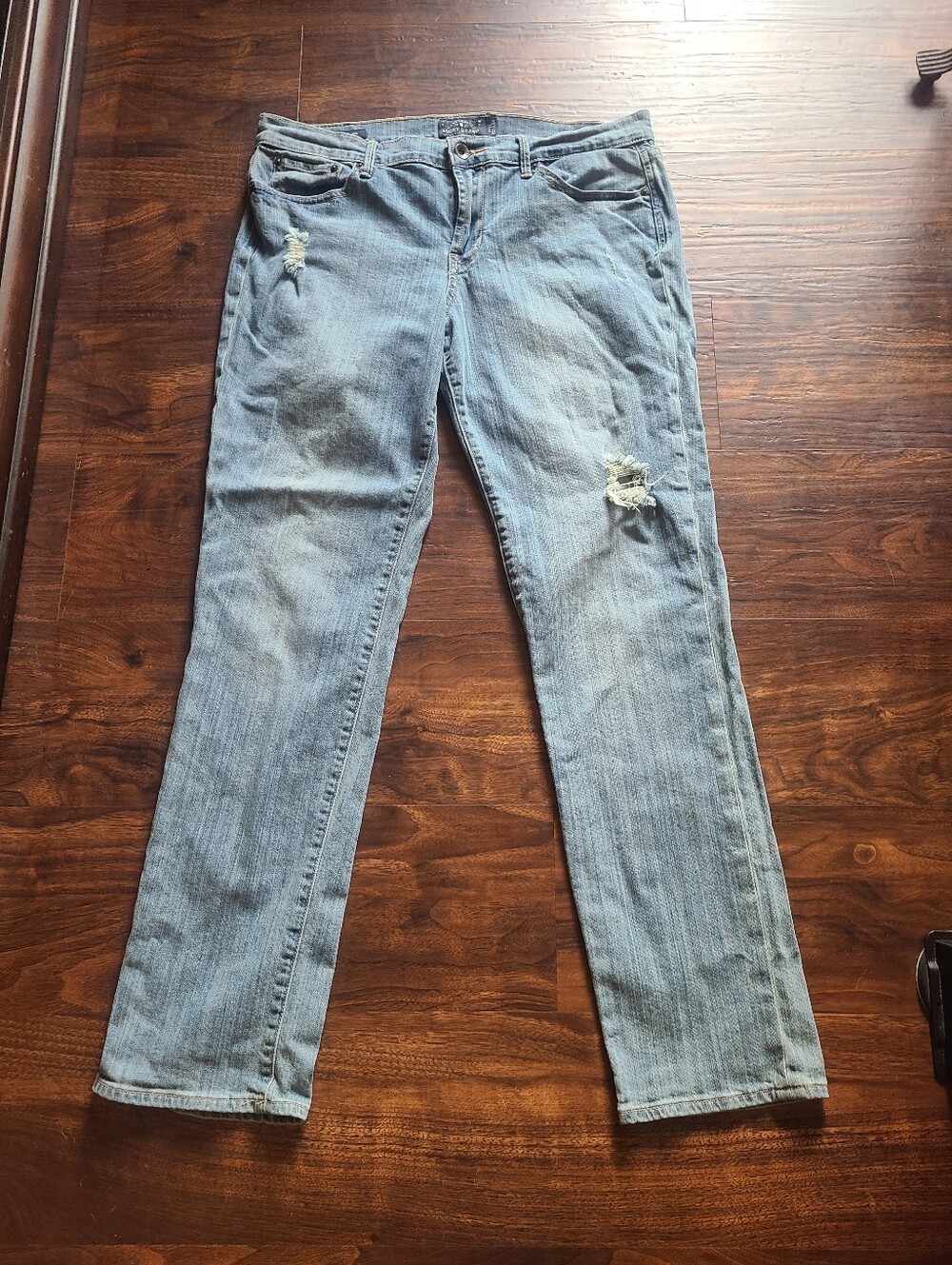 Vintage Lucky Brand Light Blue Distressed Straight-Leg Jeans sz 14